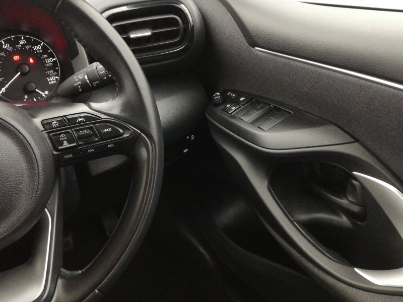 Used Mazda Mazda2 HYBRID 2024 for sale - 77677673: Photo 7