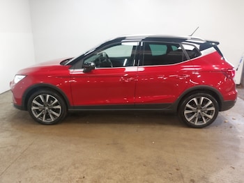 Used SEAT Arona 2024 for sale - 76942100: Photo