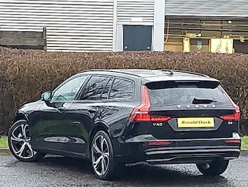 Used Volvo V60 2025 for sale - 77338756: Photo