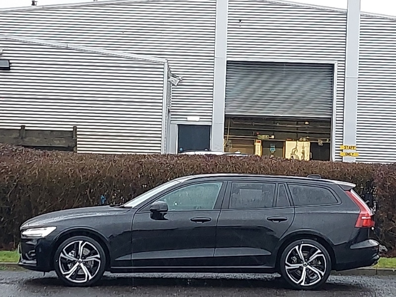 Used Volvo V60 2025 for sale - 77338756: Photo 4