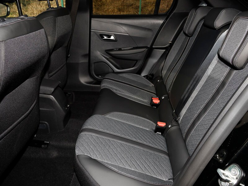 2025 Peugeot 208 1.2 PureTech 100 Allure 5dr Hatchback Petrol Manual - Picture 6 of 12