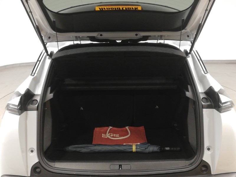 Used Peugeot 2008 2023 for sale - 76928733: Photo 8