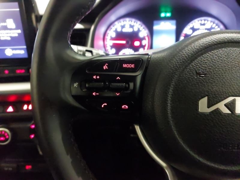 Used Kia Stonic 2022 for sale - 76628956: Photo 10