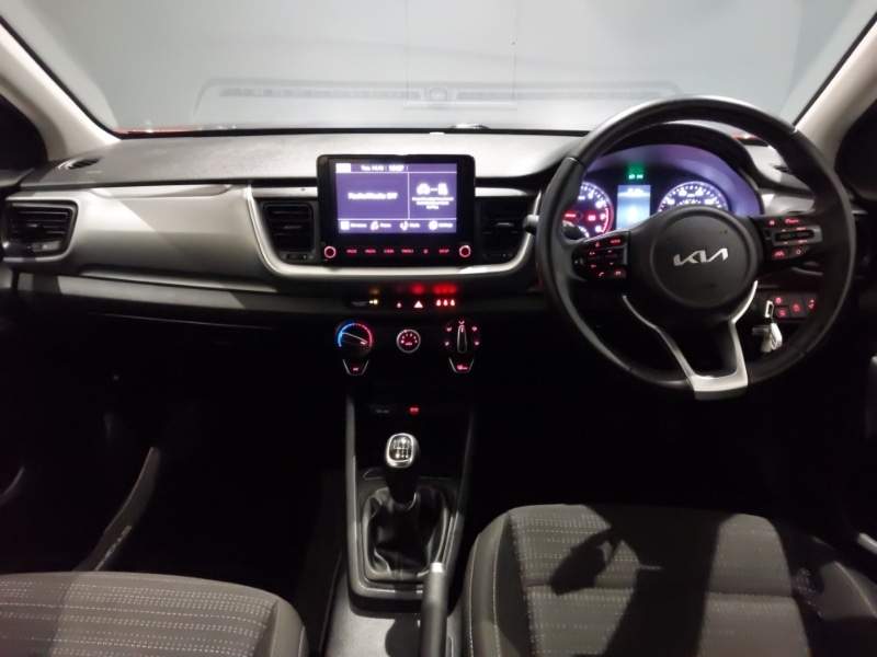 Used Kia Stonic 2022 for sale - 76628956: Photo 2