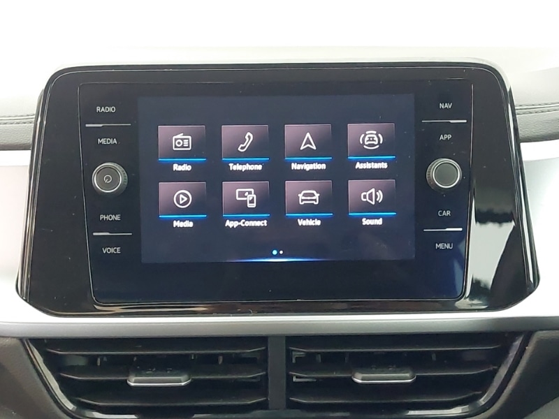 Used Volkswagen T-Roc 2022 for sale - 76366067: Photo 10