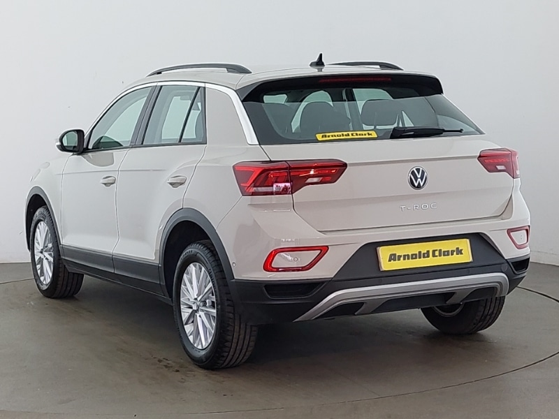 Used Volkswagen T-Roc 2022 for sale - 76366067: Photo 3