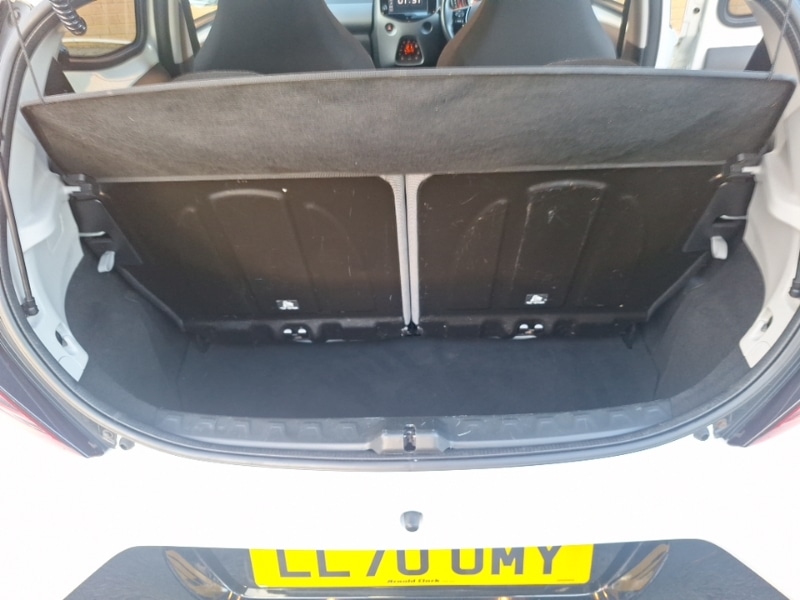 Used Toyota AYGO 2021 for sale - 77358161: Photo 8