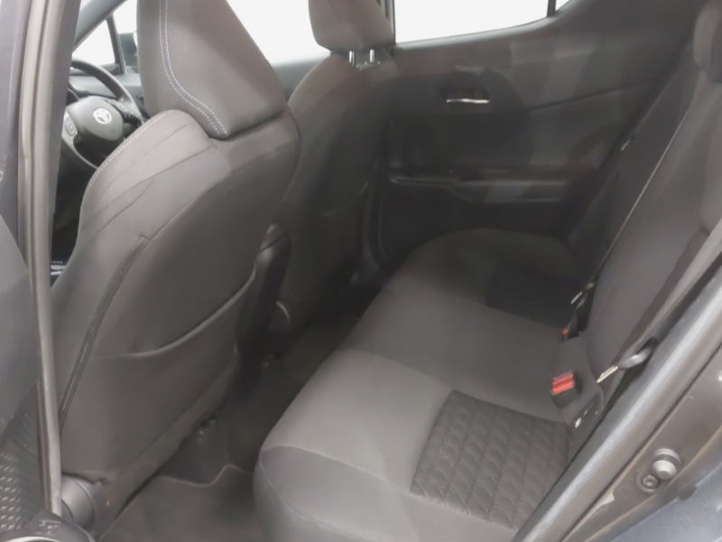 Used Toyota C-HR 2020 for sale - 76907590: Photo 6