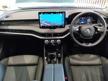 Used Skoda Superb 2024 for sale - 75640082: Photo