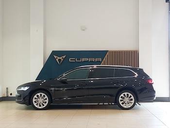 Used Skoda Superb 2024 for sale - 75640082: Photo