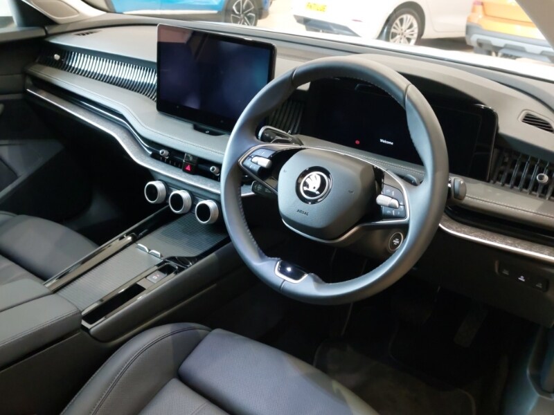 Used Skoda Superb 2024 for sale - 76354173: Photo 12