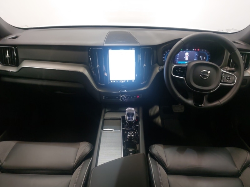 Used Volvo XC60 2024 for sale - 76952166: Photo 2