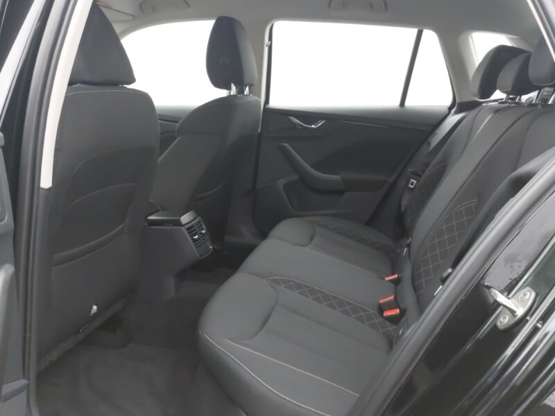 Used Skoda Kamiq 2022 for sale - 76479378: Photo 6