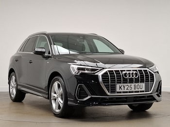 Used Audi Q3 2025 for sale - 76492700: Photo