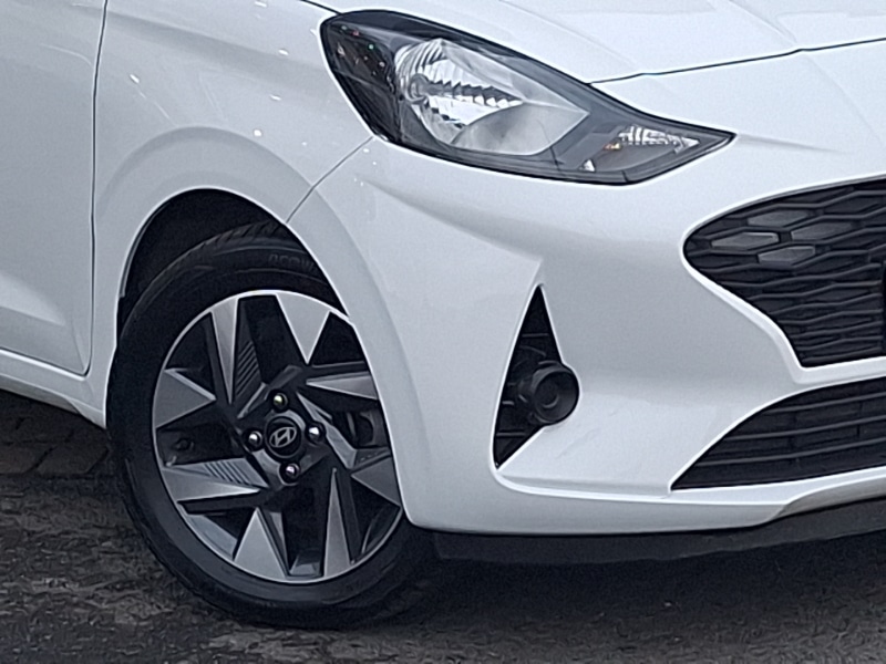 Used Hyundai i10 2024 for sale - 76589617: Photo 9