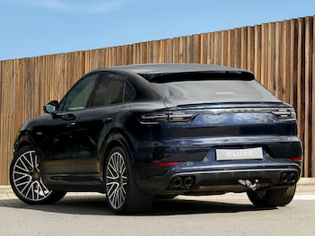 Used Porsche Cayenne 2023 for sale - 75714435: Photo