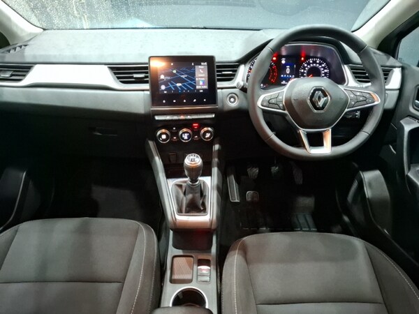 Used Renault Captur 2020 for sale - 76258741: Photo 2