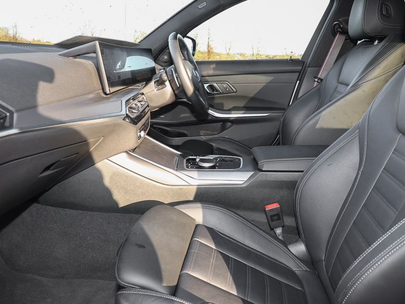 Used BMW 3 Series 2024 for sale - 77044005: Photo 2