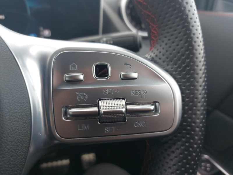 Used Mercedes-Benz GLA 2020 for sale - 76446192: Photo 12