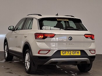 Used Volkswagen T-Roc 2022 for sale - 77073768: Photo