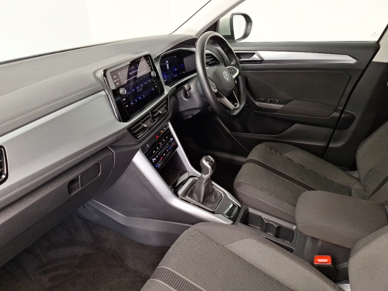 Used Volkswagen T-Roc 2022 for sale - 77073768: Photo 5