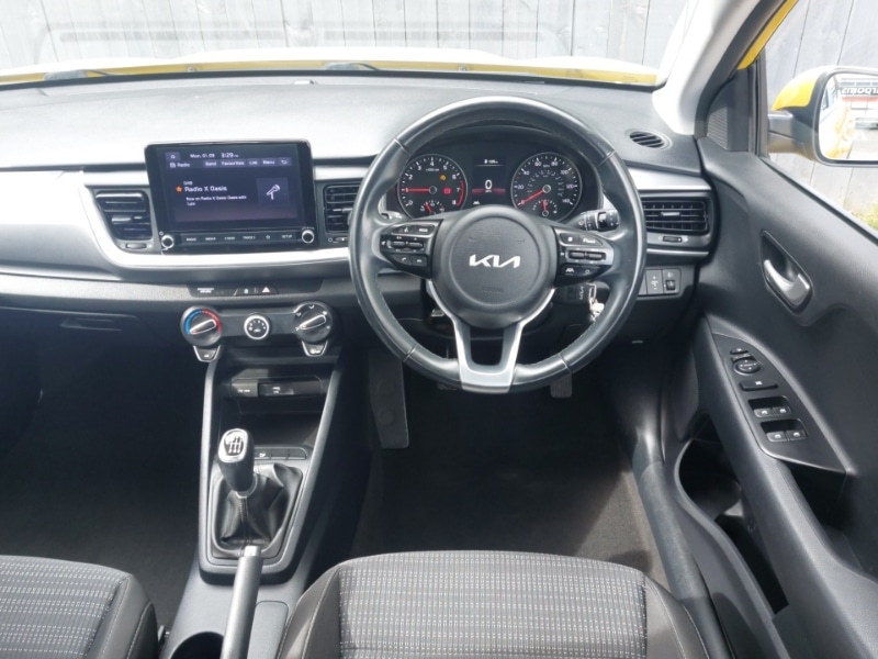 Used Kia Stonic 2021 for sale - 76720691: Photo 7