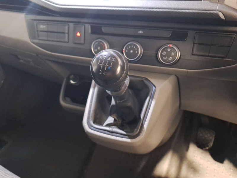 Used Volkswagen Transporter 2022 for sale - 77638381: Photo 11