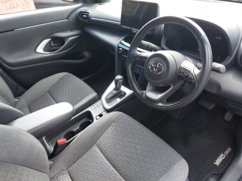 Used Toyota Yaris Cross 2022 for sale - 77573545: Photo 12