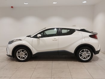 Used Toyota C-HR 2023 for sale - 77913271: Photo