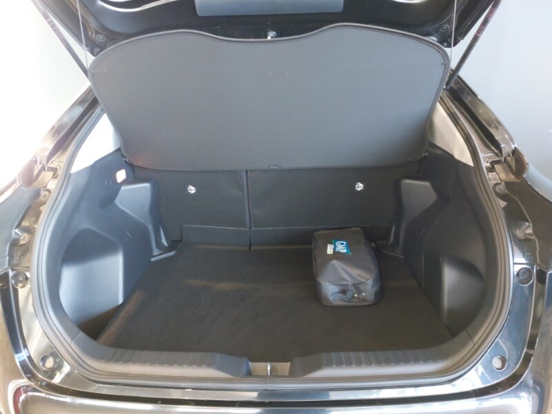 Used Toyota Yaris Cross 2022 for sale - 76778875: Photo 8