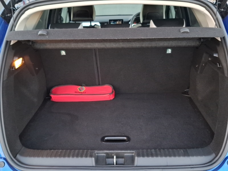 Used Renault Captur 2022 for sale - 77695109: Photo 8