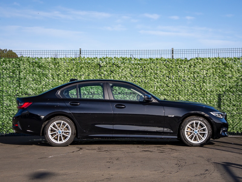 Used BMW 3 Series 2022 for sale - 77736943: Photo 2