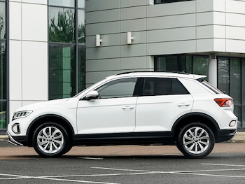 Used Volkswagen T-Roc 2025 for sale - 77950176: Photo