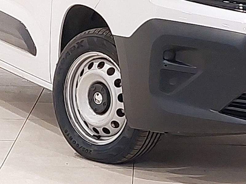 Used Vauxhall Combo 2024 for sale - 76823212: Photo 9