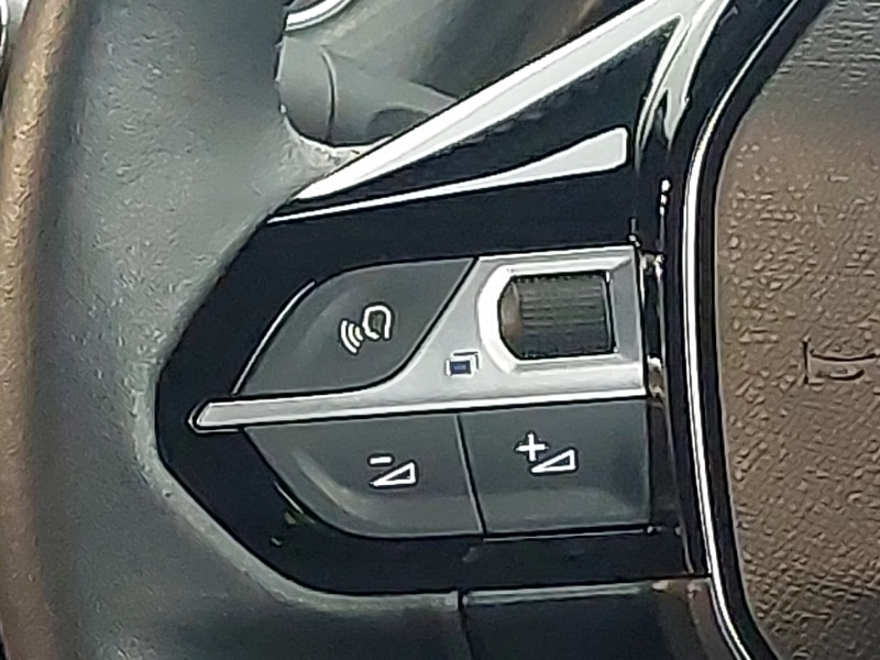 Used Peugeot 2008 2024 for sale - 77312077: Photo 10