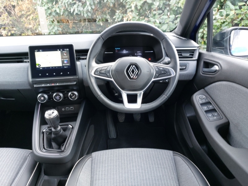 Used Renault Clio 2024 for sale - 77852065: Photo 7