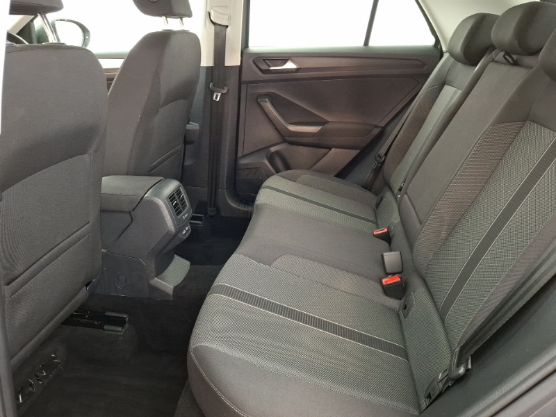Used Volkswagen T-Roc 2023 for sale - 76786258: Photo 6