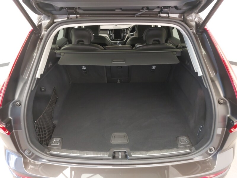 Used Volvo XC60 2024 for sale - 77277959: Photo 8