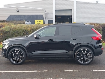 Used Volvo XC40 2025 for sale - 76668834: Photo