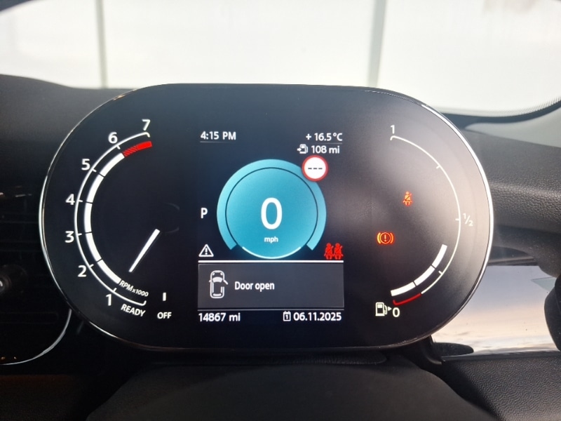 Used MINI Hatch 2023 for sale - 77923011: Photo 10