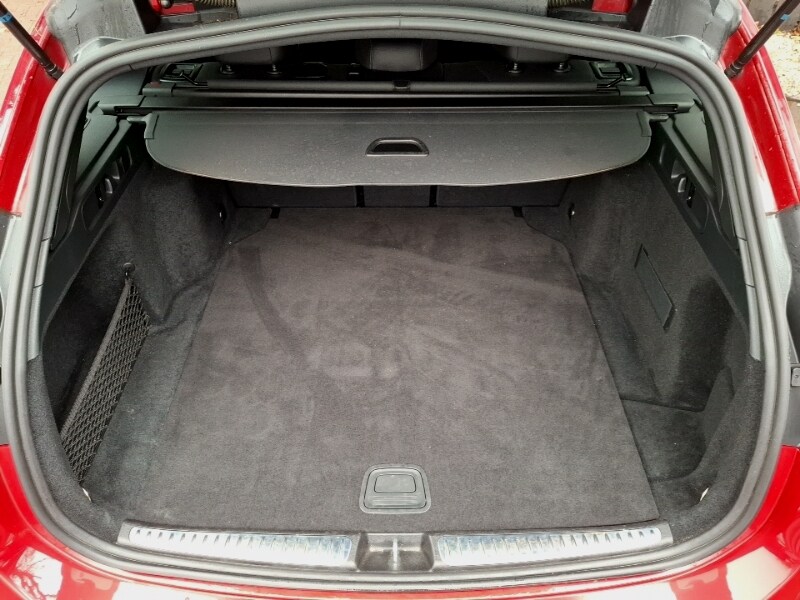 Used Mercedes-Benz C Class 2024 for sale - 76555882: Photo 8