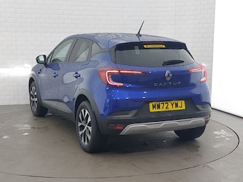 Used Renault Captur 2022 for sale - 77912674: Photo
