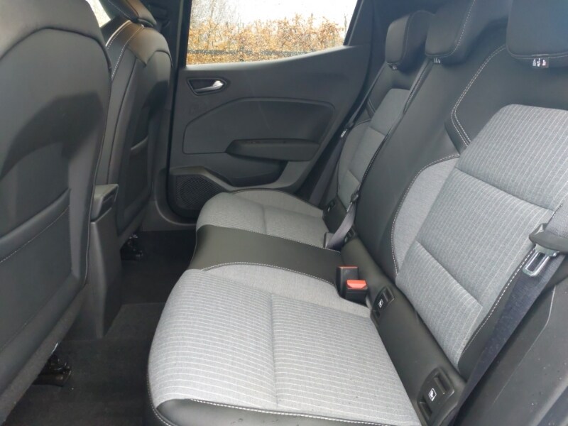 Used Renault Clio 2024 for sale - 77985680: Photo 6