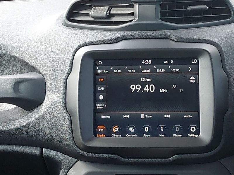 Used Jeep Renegade 2020 for sale - 76285849: Photo 7