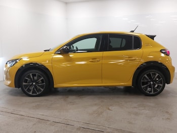 Used Peugeot 208 2023 for sale - 76548235: Photo