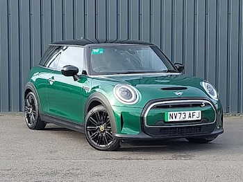 2023 - 135kW Cooper S Level 2 33kWh 3dr Auto