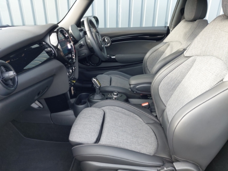 Used MINI Hatch 2023 for sale - 76414236: Photo 5