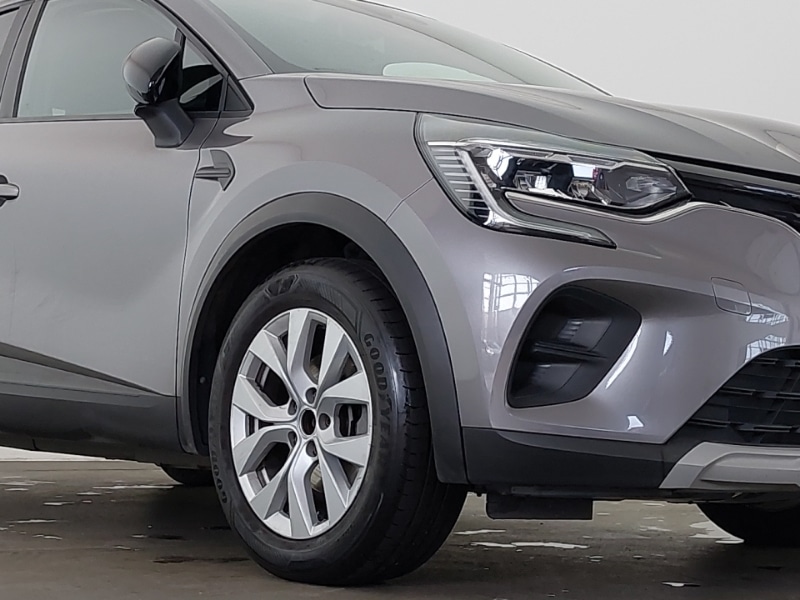 Used Renault Captur 2022 for sale - 77823239: Photo 9