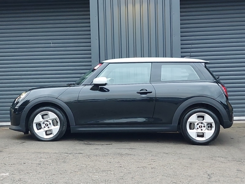Used MINI Cooper 2024 for sale - 77923805: Photo 4