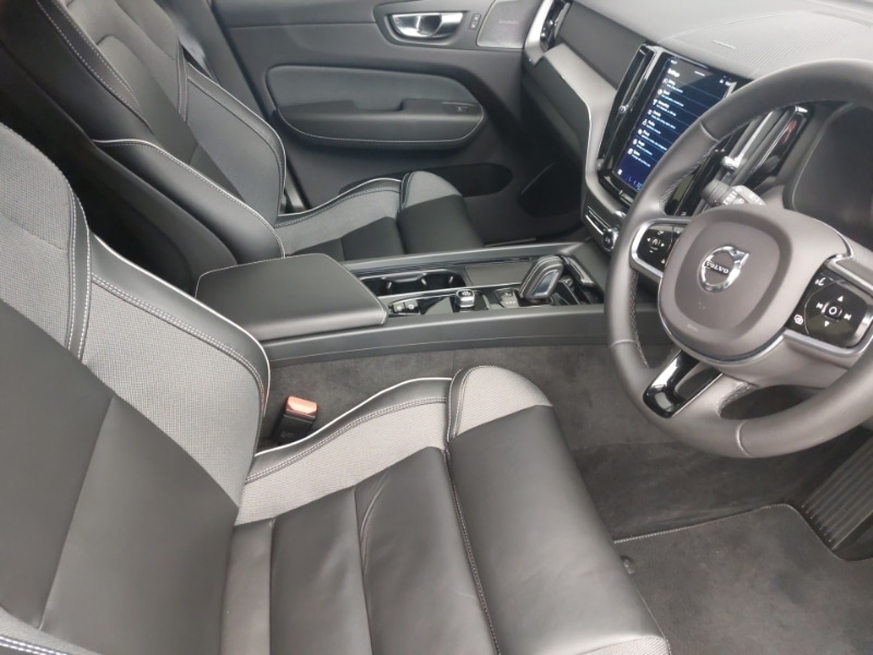 Used Volvo XC60 2021 for sale - 77046923: Photo 6